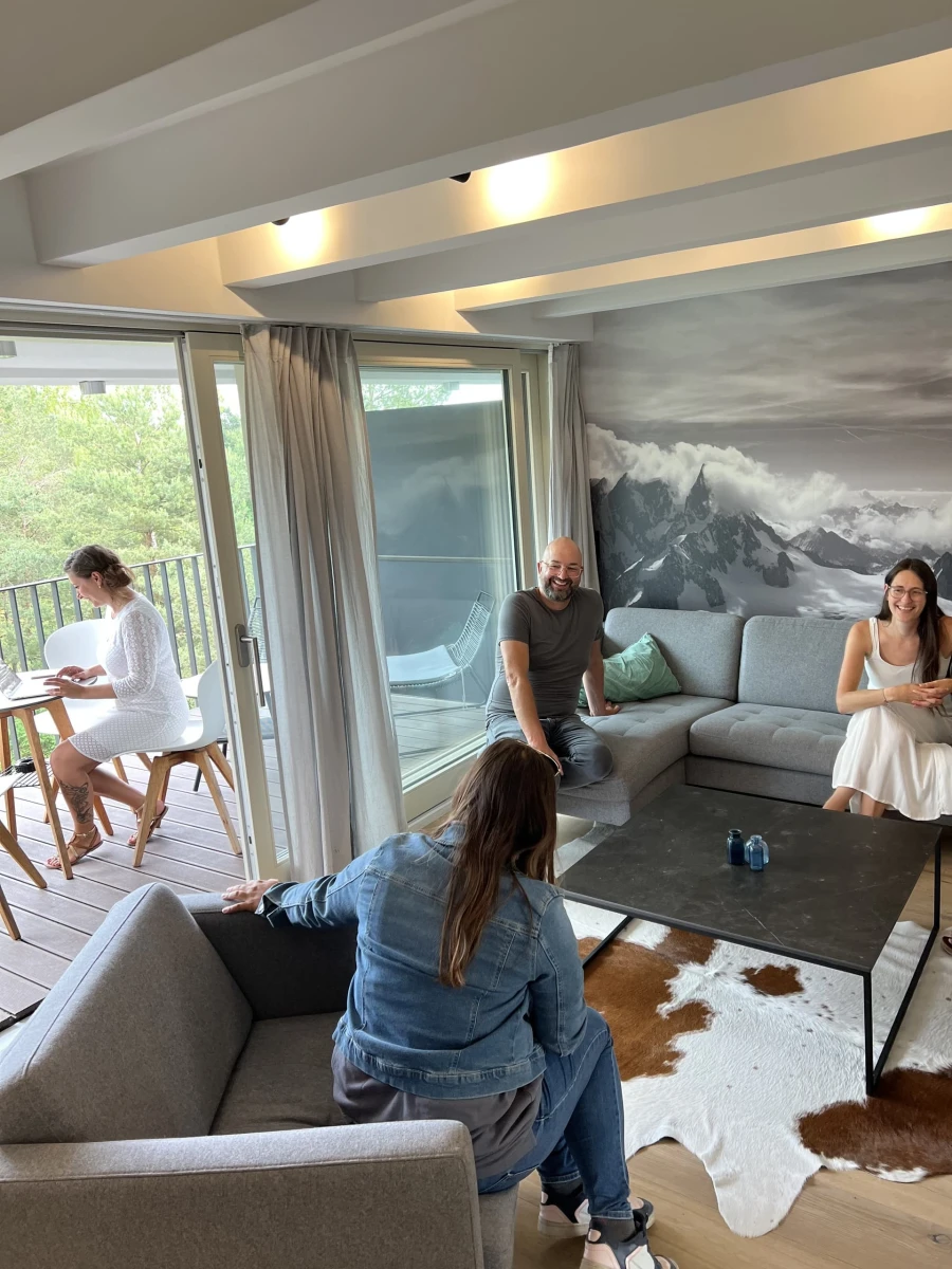 IMG_1548 (1) IMG_1548 (1)